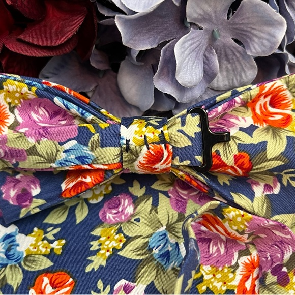 Blue Floral Butterfly Bow Tie and Pocket Square - Picture 12 of 16